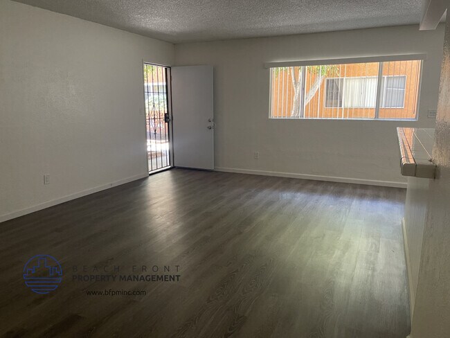 Photo - 1010-1020, 1028 Orange Ave.