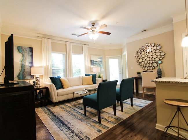 Photo - Echo at Lake Norman