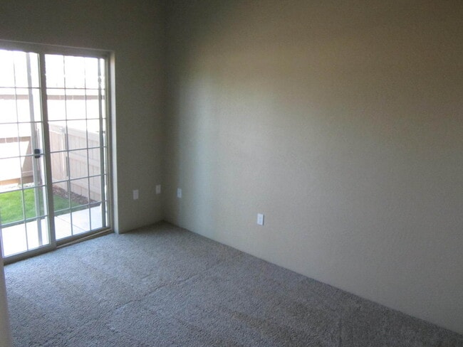 240 Cherry Bark Ln