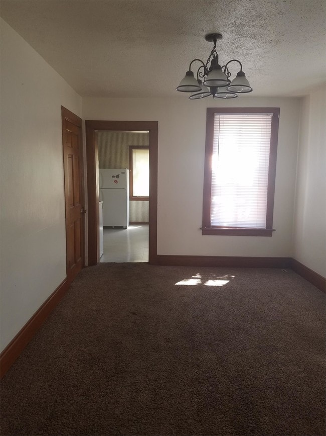 Photo - 525 W Addison St
