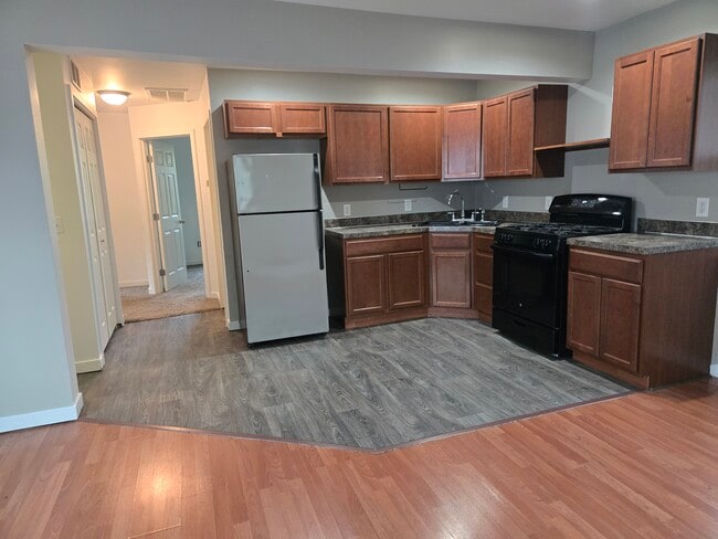 Photo - 817 Chatham St NW Unit #2