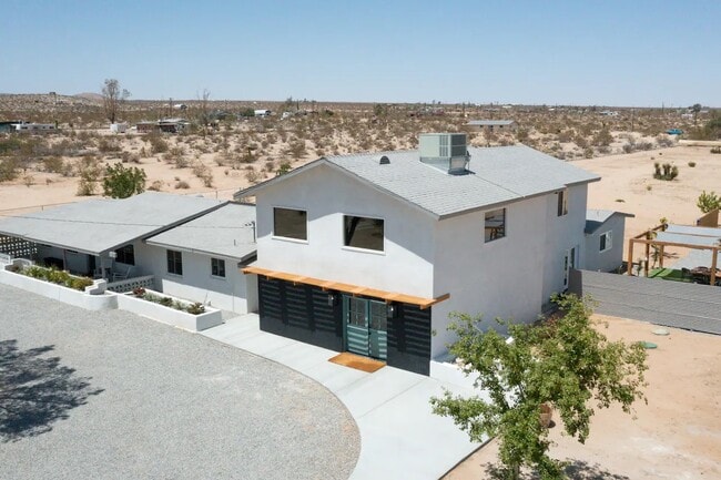 Building Photo - 62718 Aberdeen Dr Rental