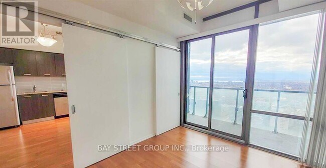 Photo - 832 Bay St. Unit 3602