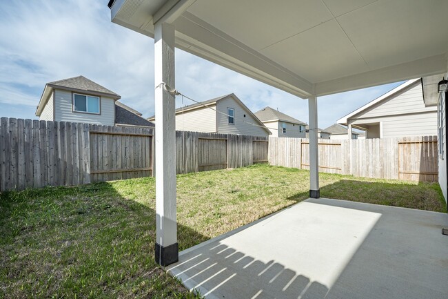 Photo - 4923 Blue Jacaranda Wy