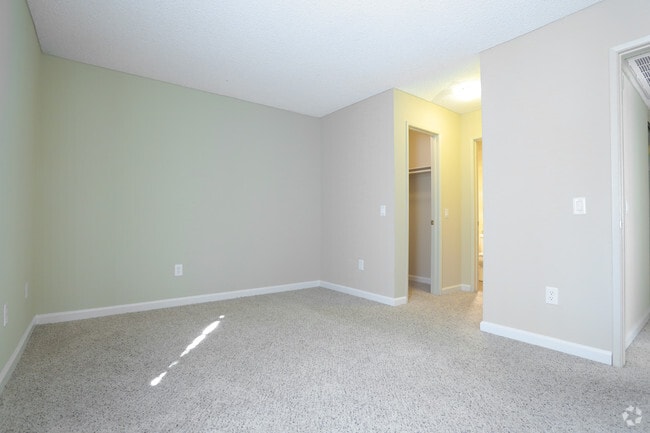 Pinecrest Apartments