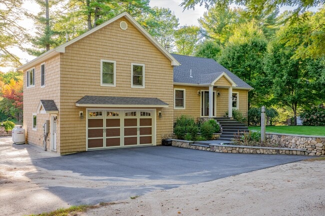 Photo - 21 Hemlock Pt Rd