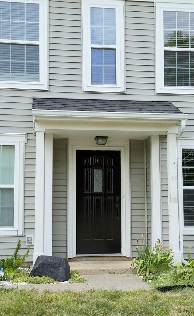 Photo - STUNNING 4 Bedroom 2.5 Bath