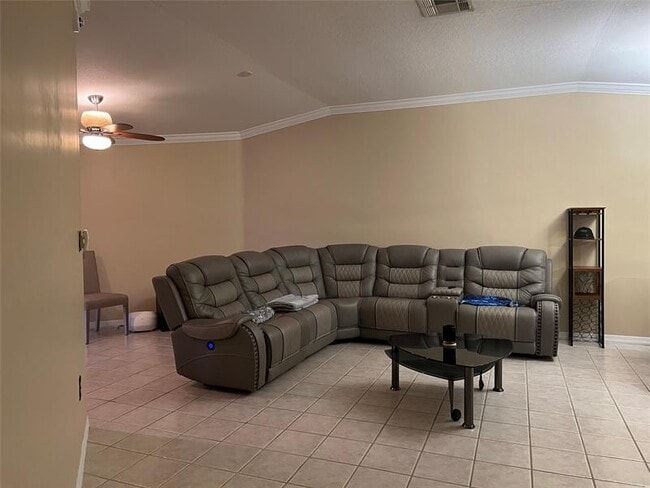 Photo - 9610 SW 138th Ave Unit 9610