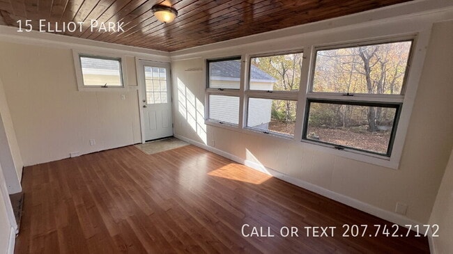 Photo - 15 Elliot Park