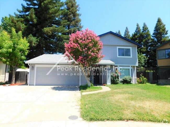 Building Photo - Very Nice 4bd/2.5ba Greenhaven Home With 2...