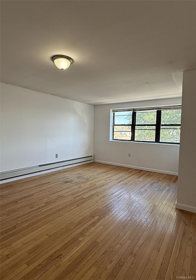 Photo - 1363 Gillespie Ave