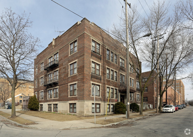 Building Photo - 617 N 23rd St - 28 Units Rental