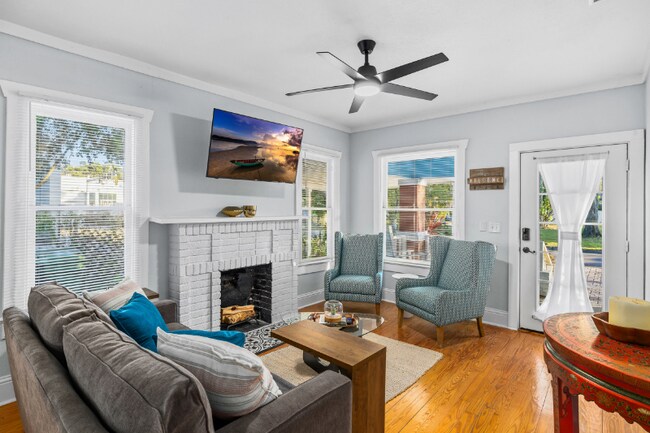 Photo - 103 W Wilder Ave