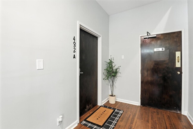 Photo - 480 N Thomas St Unidad ID1302857P