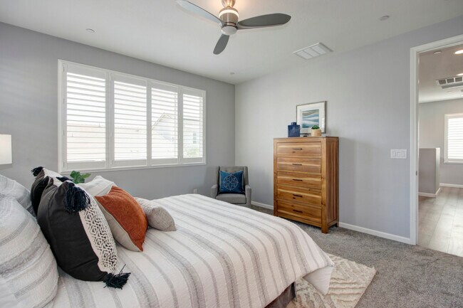 Photo - 9073 Hourglass Cir