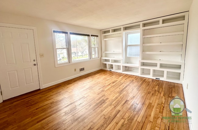 Photo - 107 Sycamore Dr