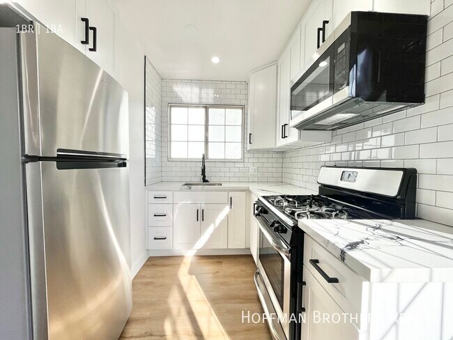 Photo - 1403 N Vista St Unidad 3A