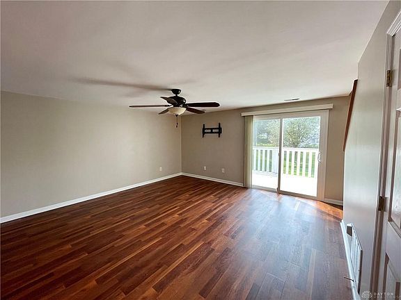 Photo - 2275 Nutmeg Ct Unit 1