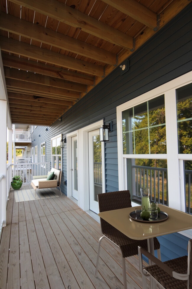 Riverstone Apartments