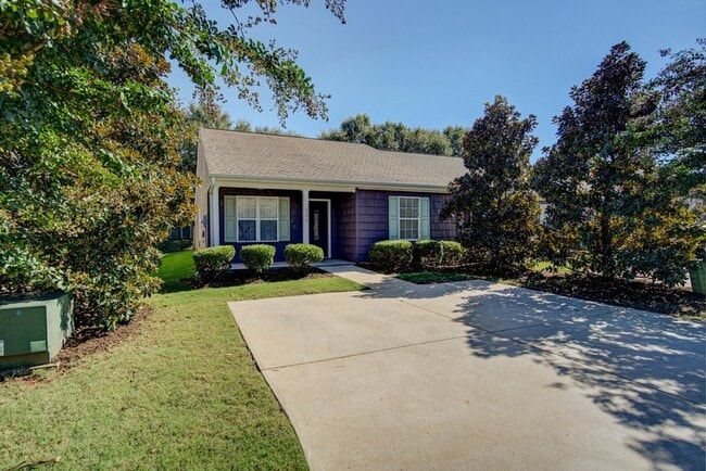 Building Photo - Large 2 BR, 2 BA Dual Master Suite in Boiling Springs Convenient to Shopping, Dining, Easy Access...