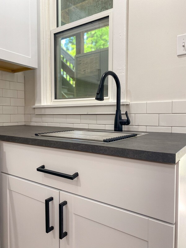 Photo - 1535 Fallowfield Ave Unit 1