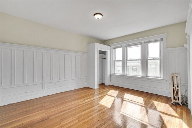 41 Orkney Rd Unit 2A
