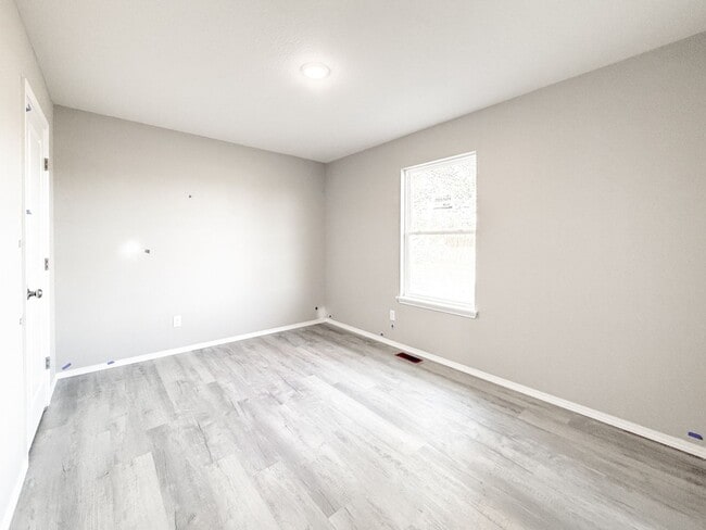 Photo - Brand New Home!!