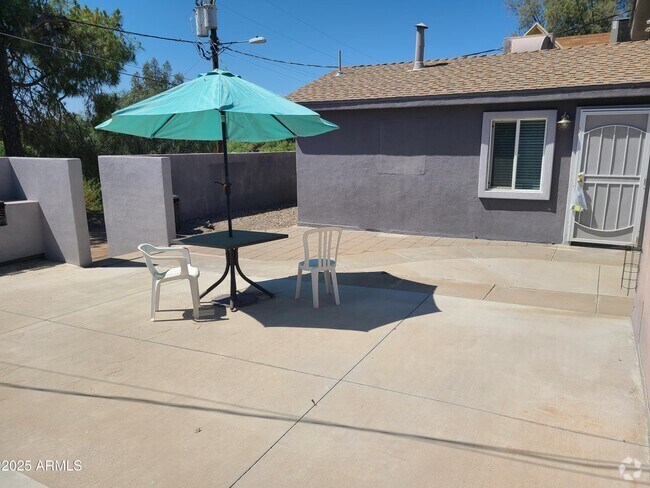 Building Photo - 145 W Wickenburg Way Unit D Rental