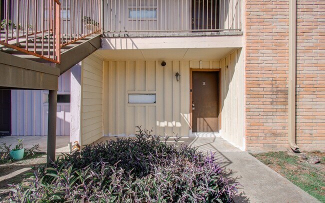 Photo - 8110 Albacore Dr Unit 38