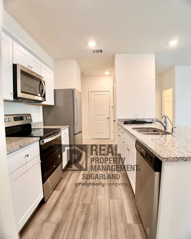 Photo - Water Views & Modern Style in Richmond