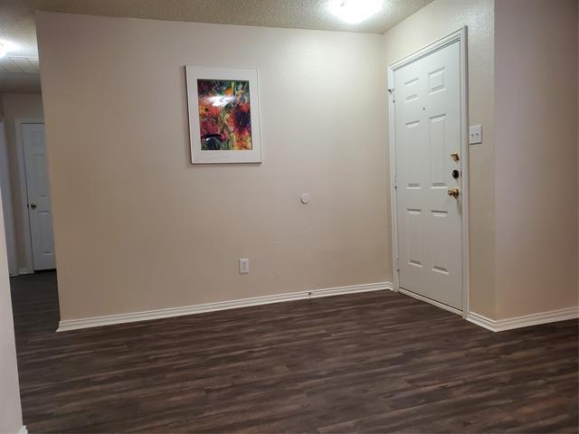 Photo - 5005 Boxwood Ln