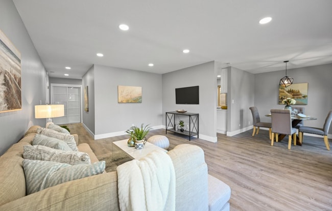 Photo - 407 Orange St Unidad 310