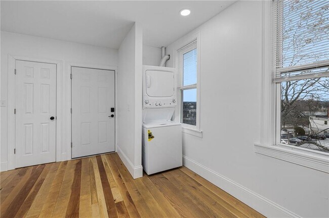 Photo - 30 Cypress St Unit 3