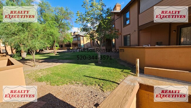 Photo - Downstairs - 3 Bedrooms and 2 baths with a...