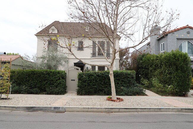 Photo - 1607 Stearns Dr Unidad 1607