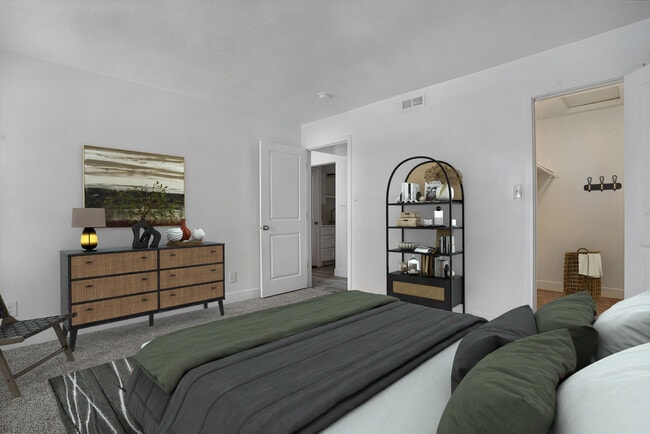 Photo - The Village at Raintree