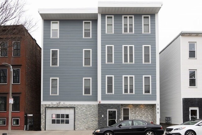Photo - 188 Paris St Apartment Unit #4