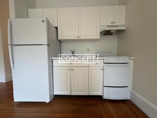 Photo - 17 Fairbanks St Unit 23