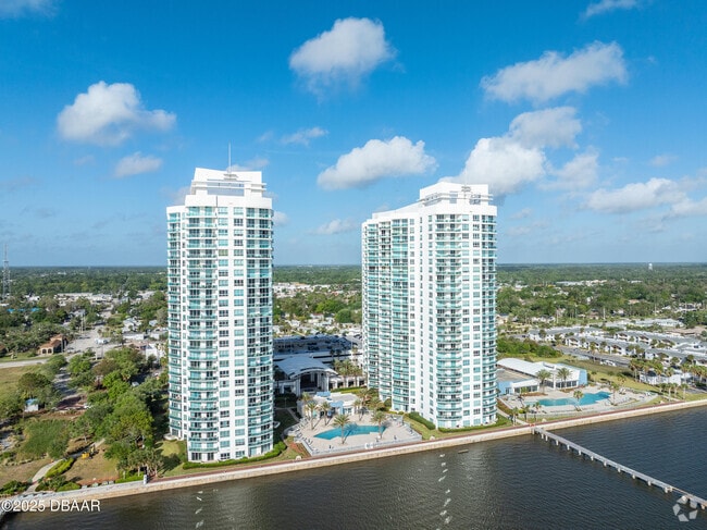 Building Photo - 231 Riverside Dr Unit 801 Rental