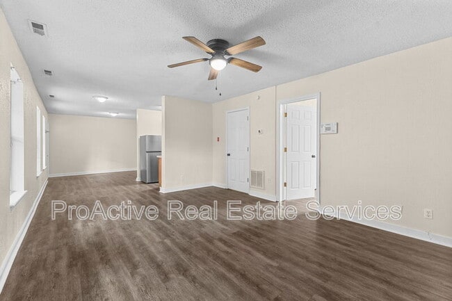 Building Photo - 483 W Ocean View Ave Rental