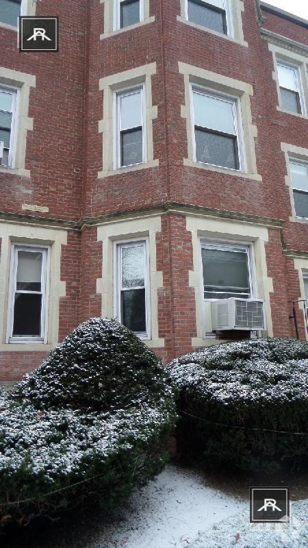 Building Photo - 2 bedroom in Brookline MA 02445 Unit 1A Rental