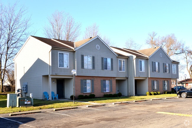 River Pointe Apartments - River Pointe Apartments