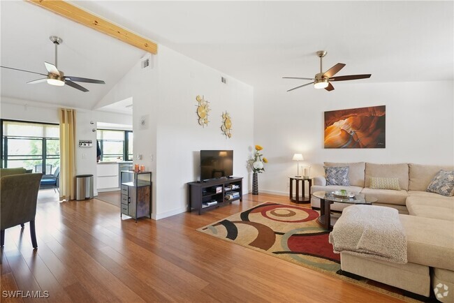 Building Photo - 4775 Lakewood Blvd Unit H2 Rental
