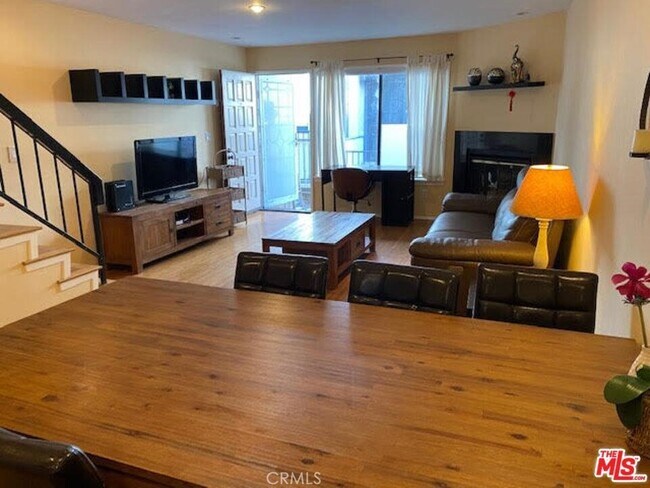 Photo - 12717 Mitchell Ave