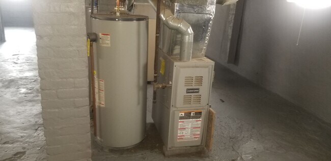 Photo - 5001 Denison Ave Unit Down