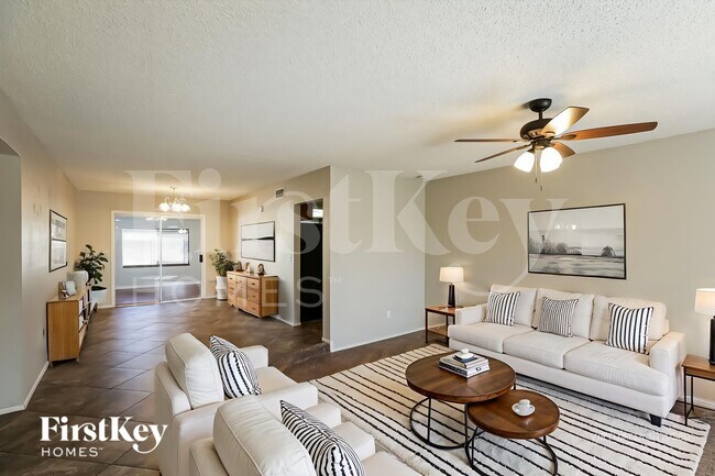 4656 W Townley Ave