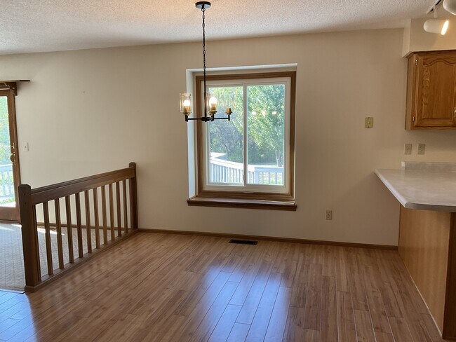 Photo - 9930 Valley Vista Pl