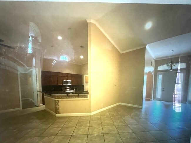 Photo - 8698 Banyan Blvd