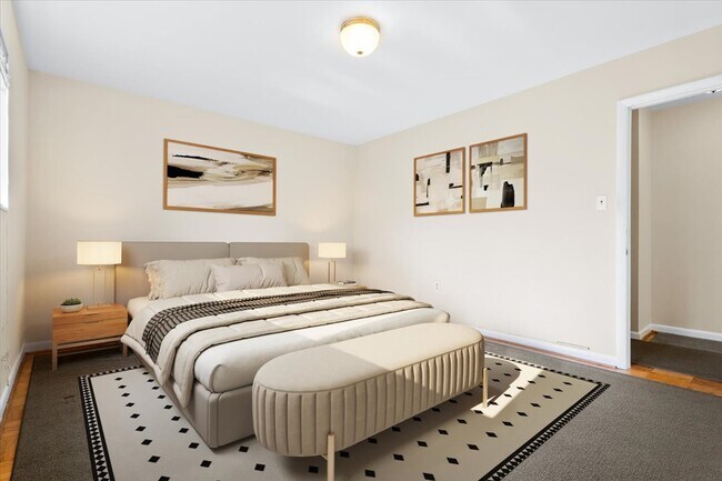 Photo - 10631 Weymouth St Unidad Apartment 203