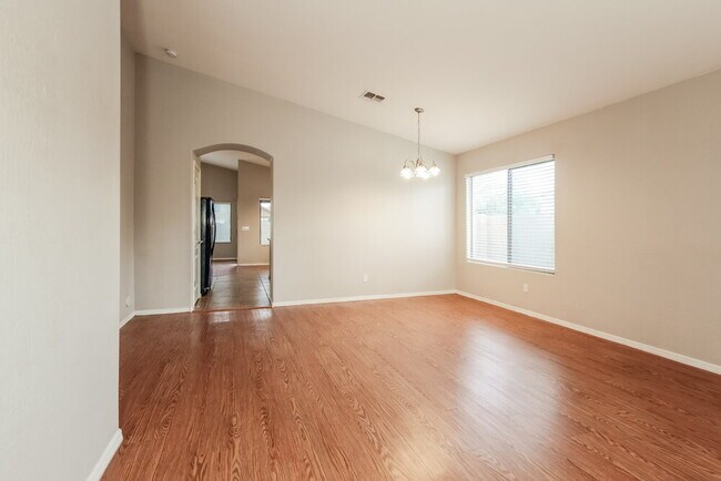 Photo - 25549 W Winslow Ave